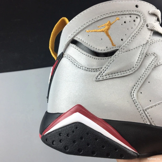 7 CARDINAL” BV6281-006 “REFLECTIVE AIR JORDAN 0112